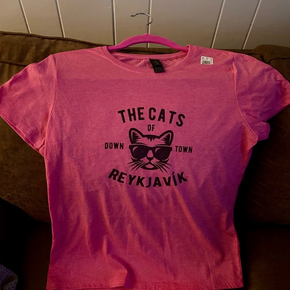 Gildan Tops - Cats of Reykjavik Pink Cat Graphic T-Shirt